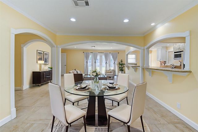 9515 Winsome Lane, Houston, TX 77063