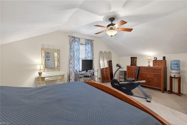 5649 Rushmere DR, Virginia Beach, VA 23464