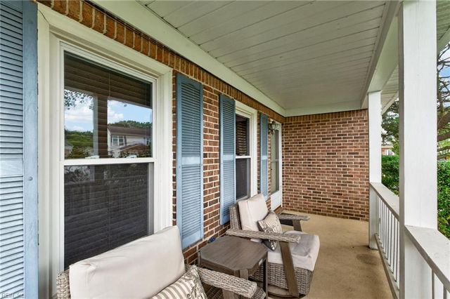 5649 Rushmere DR, Virginia Beach, VA 23464