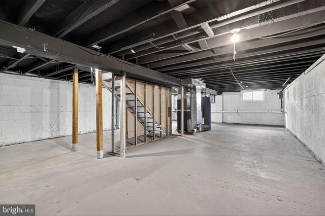 902 LAMBERT DR, Westampton, NJ 08060