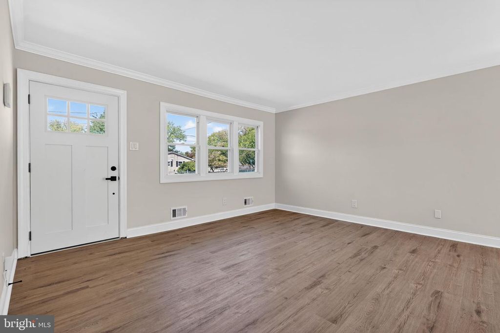 902 LAMBERT DR, WESTAMPTON, NJ 08060 — photo 2