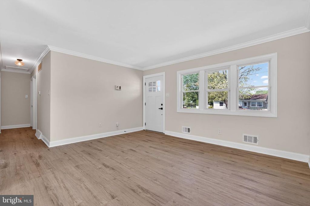 902 LAMBERT DR, WESTAMPTON, NJ 08060 — photo 3