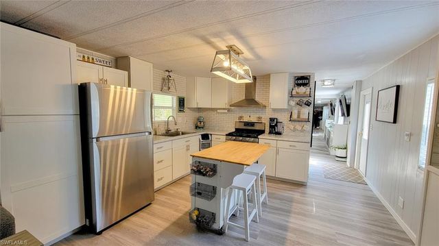 501 Wildwood AVE, Clewiston, FL 33440