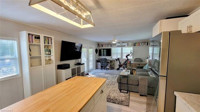 501 Wildwood AVE, Clewiston, FL 33440