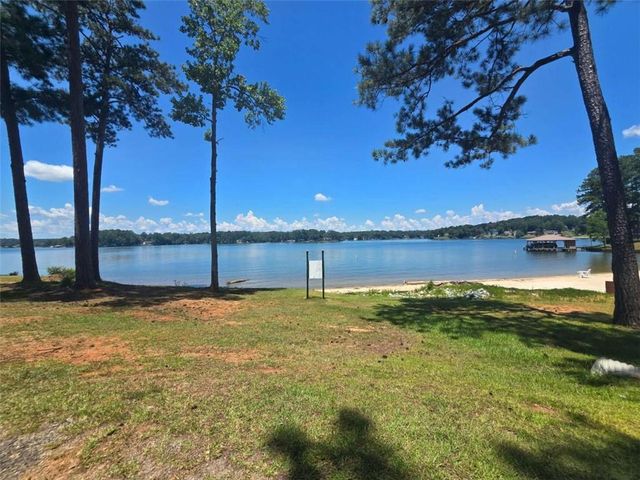 200 Flamingo Drive, Monticello, GA 31064