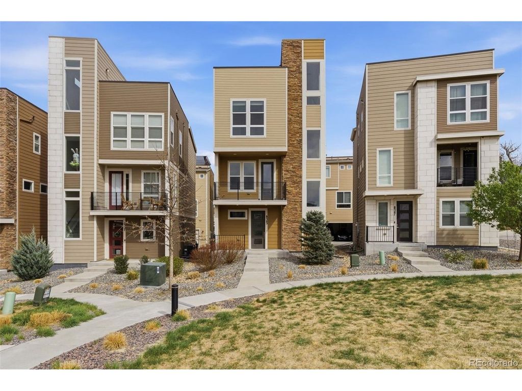 8343 Rivulet Pt, Highlands Ranch, CO 80129