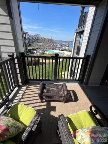 18857 Vineyard Point Lane, Cornelius, NC 28031