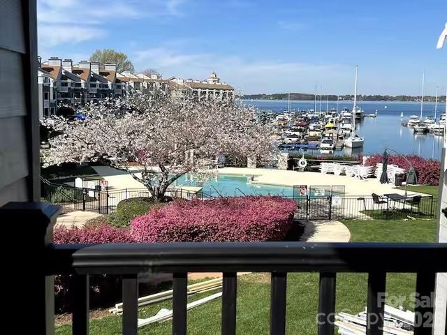 18857 Vineyard Point Lane, Cornelius, NC 28031