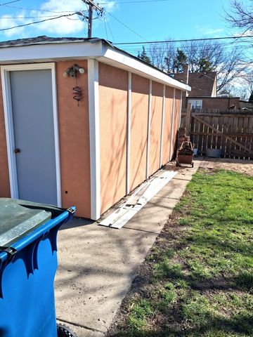 3005 Lincoln Street, Franklin Park, IL 60131