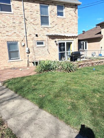 3005 Lincoln Street, Franklin Park, IL 60131