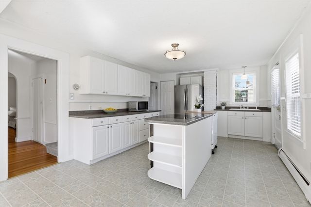 26 Quimby Ave, Woburn, MA 01801