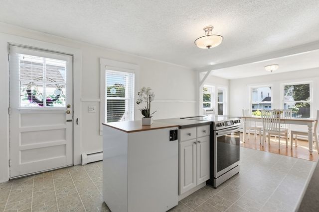 26 Quimby Ave, Woburn, MA 01801