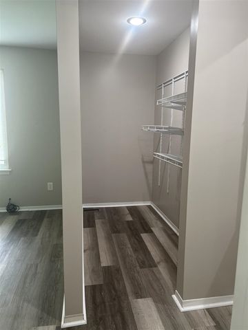 1438 Rand Rd, Canton, MI 48187