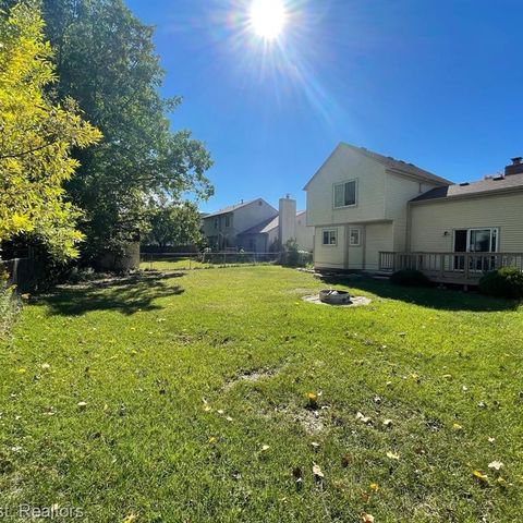 1438 Rand Rd, Canton, MI 48187