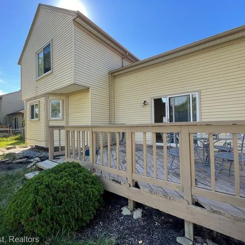 1438 Rand Rd, Canton, MI 48187