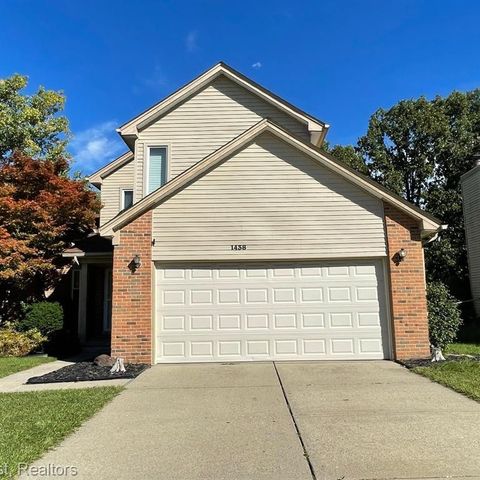 1438 Rand Rd, Canton, MI 48187