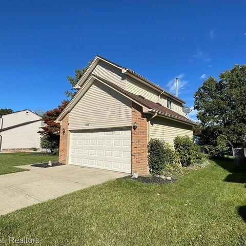 1438 Rand Rd, Canton, MI 48187