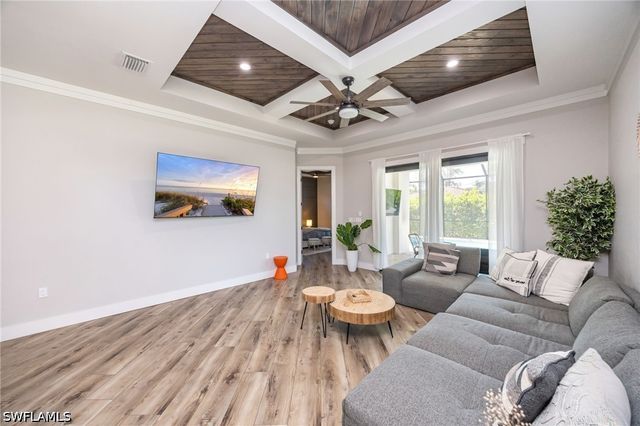 3530 Hibiscus AVE, Naples, FL 34104