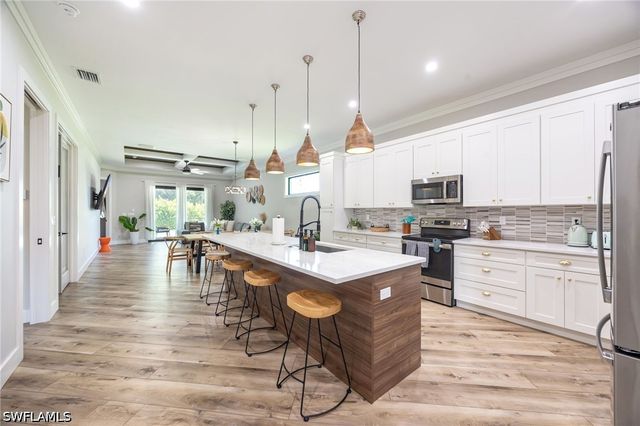 3530 Hibiscus AVE, Naples, FL 34104
