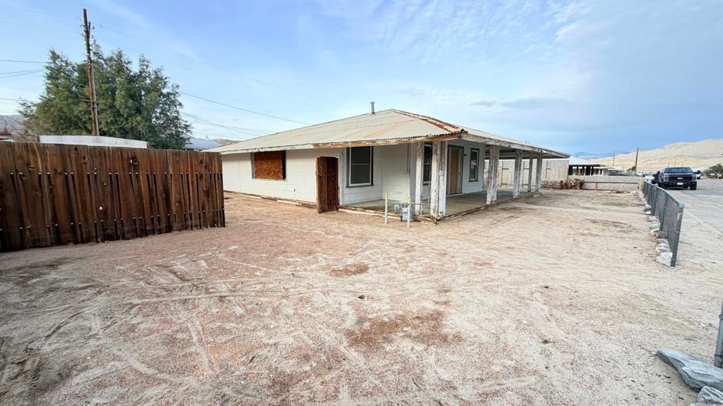 Image 2 of property listing at 82962 Panamint Avenue, Trona, CA 93562