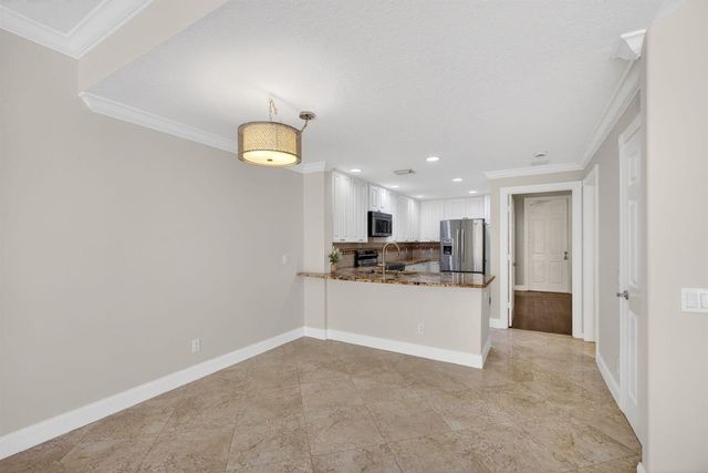 219 Soriano Drive, Jupiter, FL 33458