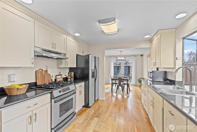 8401 68th Avenue Ct E, Puyallup, WA 98371