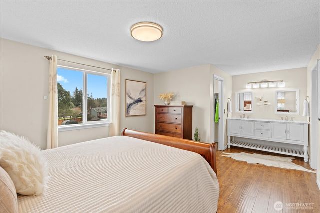 8401 68th Avenue Ct E, Puyallup, WA 98371