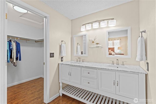 8401 68th Avenue Ct E, Puyallup, WA 98371