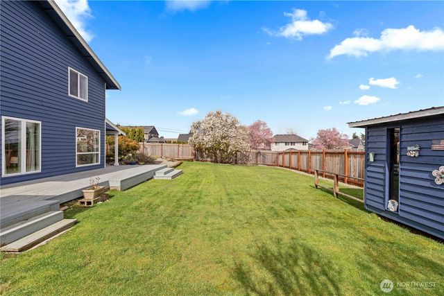 8401 68th Avenue Ct E, Puyallup, WA 98371