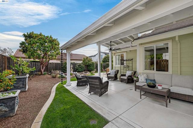 6433 Owl Way, Livermore, CA 94551