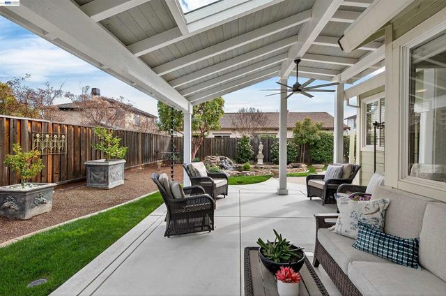 6433 Owl Way, Livermore, CA 94551