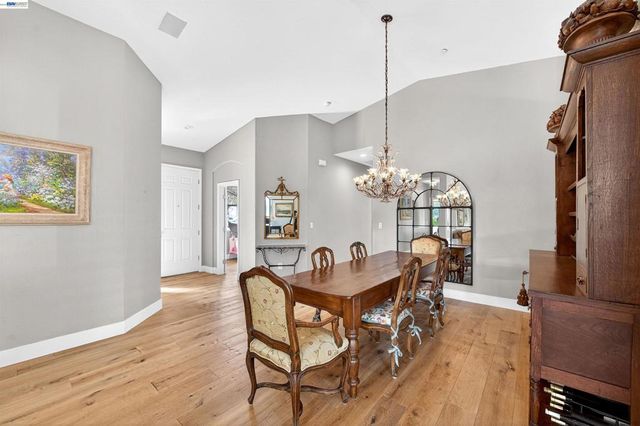 6433 Owl Way, Livermore, CA 94551