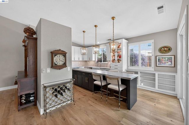 6433 Owl Way, Livermore, CA 94551
