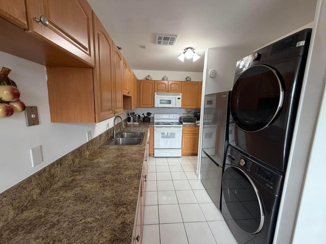 1111 Lemon Tree Terrace 104, Delray Beach, FL 33445