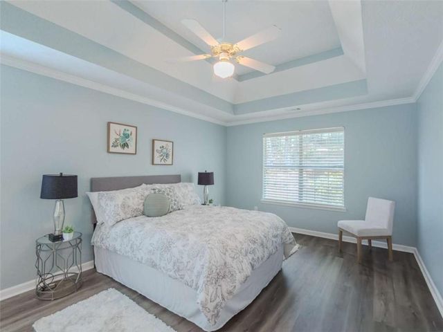 300 Greenleaf Court, Loganville, GA 30052