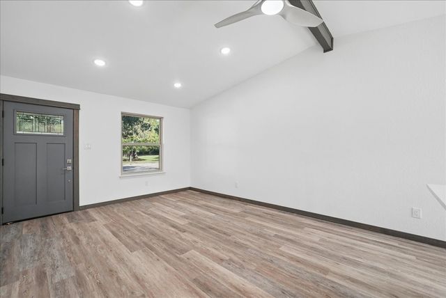 5701 Guildwood Drive, Arlington, TX 76017