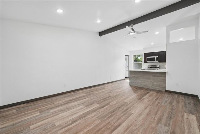 5701 Guildwood Drive, Arlington, TX 76017