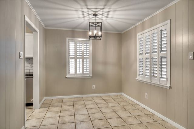 1212 South Ridgefield Circle, College Station, TX 77840