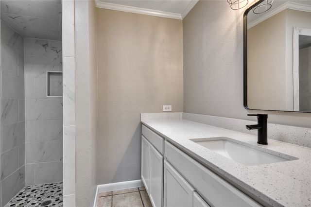 1212 South Ridgefield Circle, College Station, TX 77840