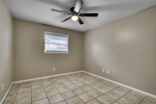 1212 South Ridgefield Circle, College Station, TX 77840