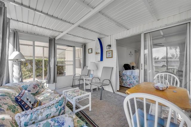 180 PARADISE N, Leesburg, FL 34788