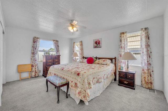 180 PARADISE N, Leesburg, FL 34788