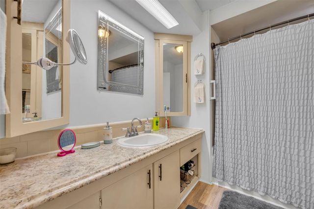 180 PARADISE N, Leesburg, FL 34788