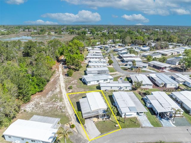 180 PARADISE N, Leesburg, FL 34788