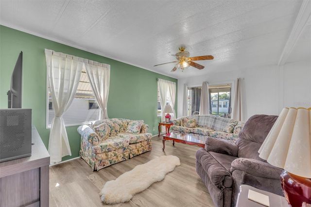 180 PARADISE N, Leesburg, FL 34788