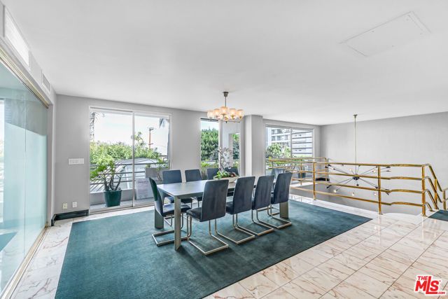 1131 Alta Loma Road 306, West Hollywood, CA 90069