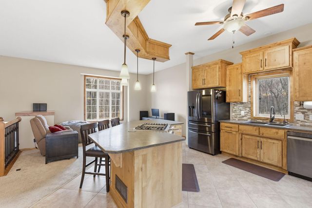 20760 Okinawa Street NE, Cedar, MN 55011