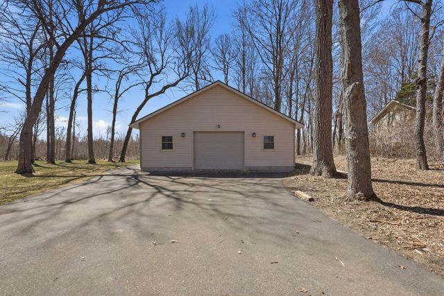 20760 Okinawa Street NE, Cedar, MN 55011