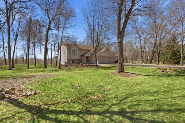 20760 Okinawa Street NE, Cedar, MN 55011