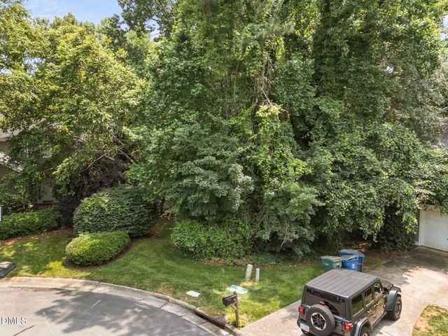 16 Marchmont Court, Durham, NC 27705